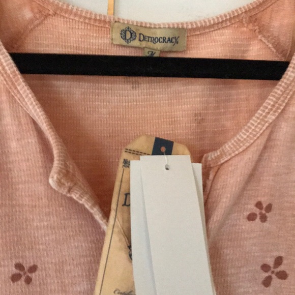 DEMOCRACY TOP SZ M - Picture 5 of 5